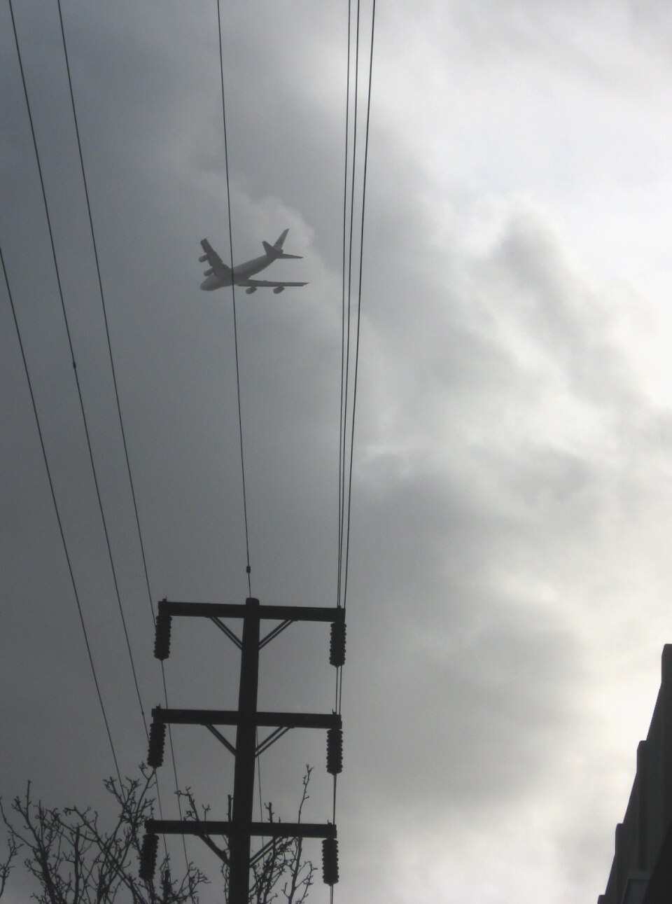 Boeing 747 flying into clouds